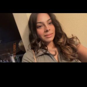 Meet your Posher, Vanessa